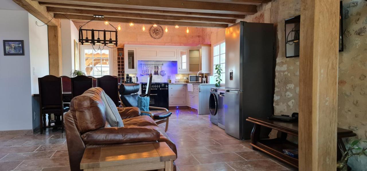 Dom Peyreton Prestige Cottages Set In A Charming Wine Property Villegouge Exterior foto
